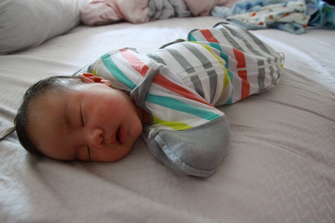 Review Love to Swaddle UP 50/50 by Love to Dream My Preciouz Kids